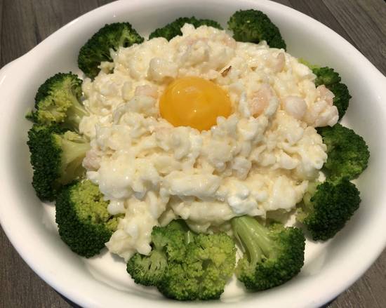 701. Scrambled Egg White with Broccoli 賽螃蟹